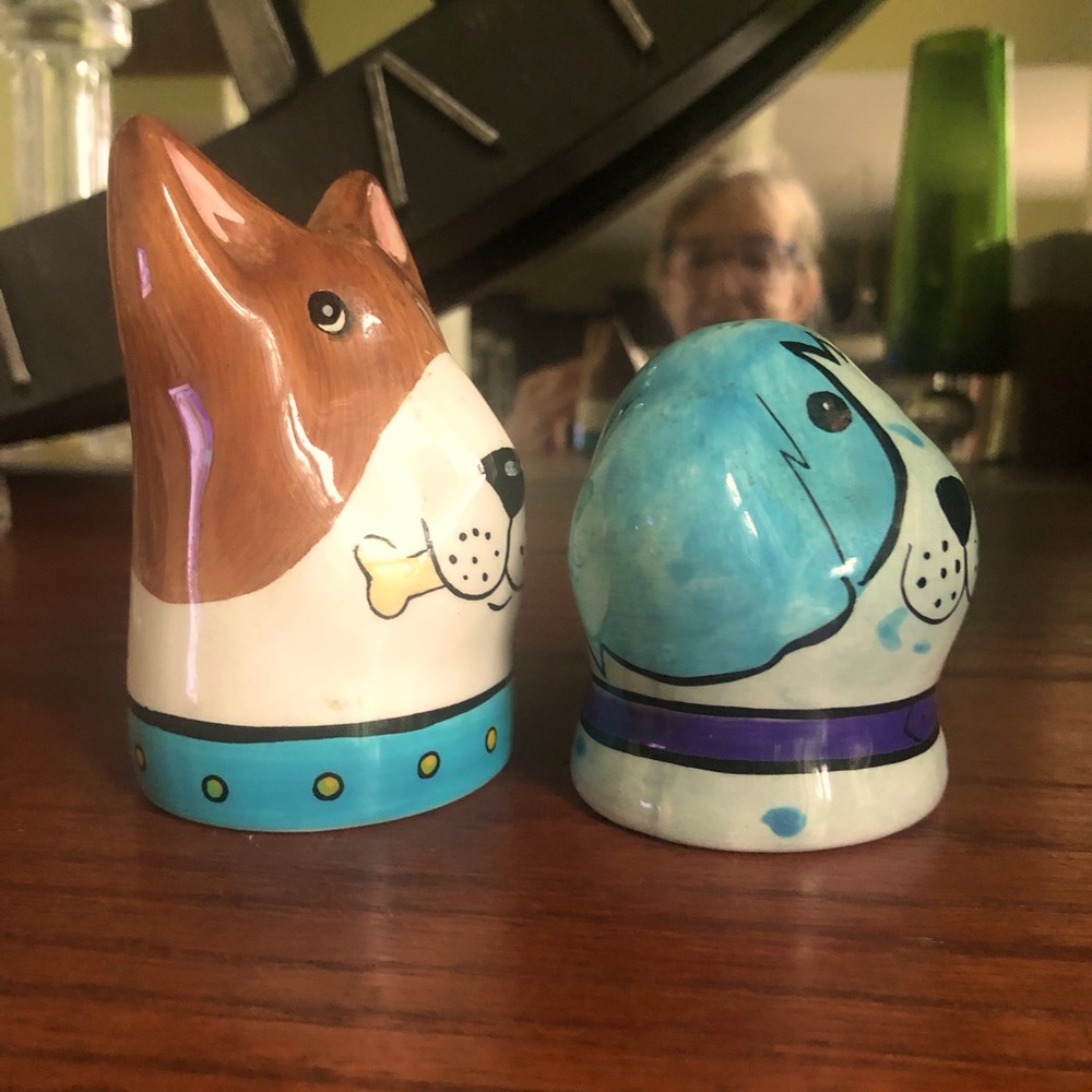 Salt & Pepper Dogs - Picture 5 of 5
